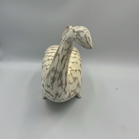 Real Wood hand carved Whale cream/white nautical ocean NEW Noah - Picture 4 of 7